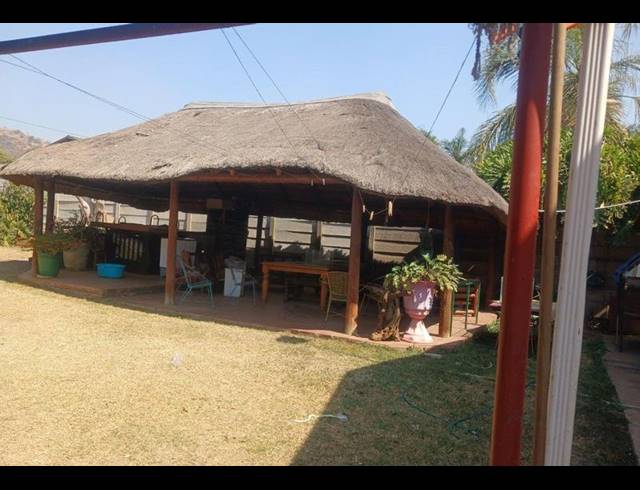 4 BEDROOM HOUSE FOR SALE IN PRETORIA GARDENS